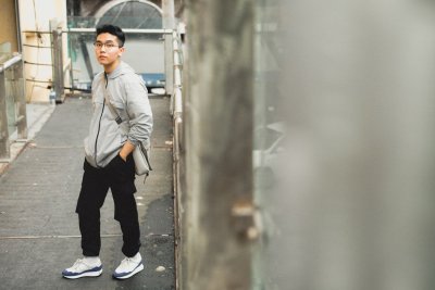 Skinny jeans zijn officieel voorbij, dit draag je nu